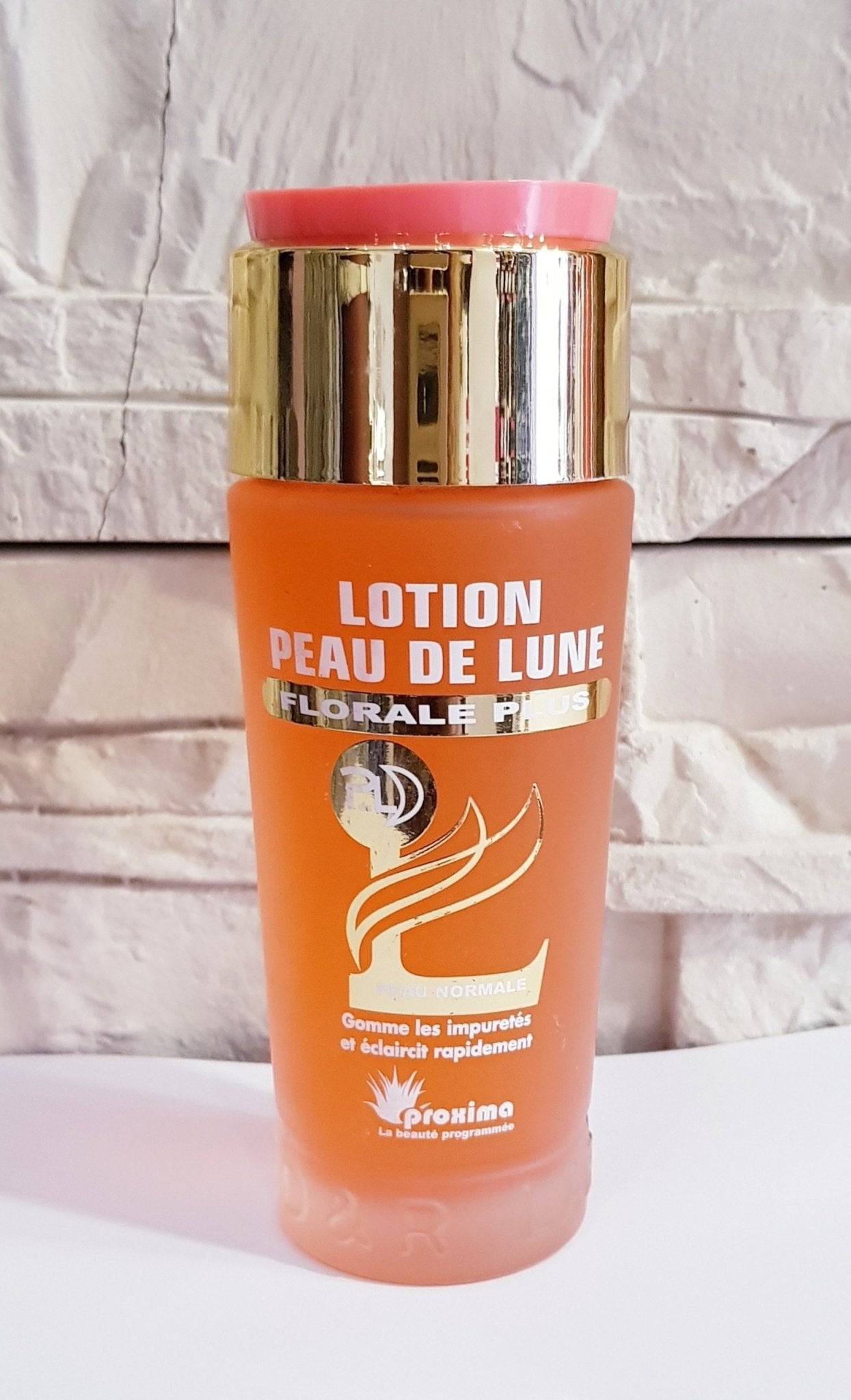 LOTION PEAU DE LUNE ÉCLAIRCISSANT PLUS ANTI TÂCHES UNIFIANT 120 ml - onestylbeauty